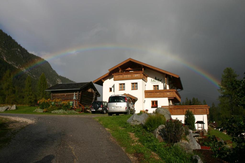 Апартаменти Adlerhof Лойташ Номер фото